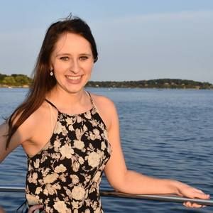 Meet your Posher, Kenna